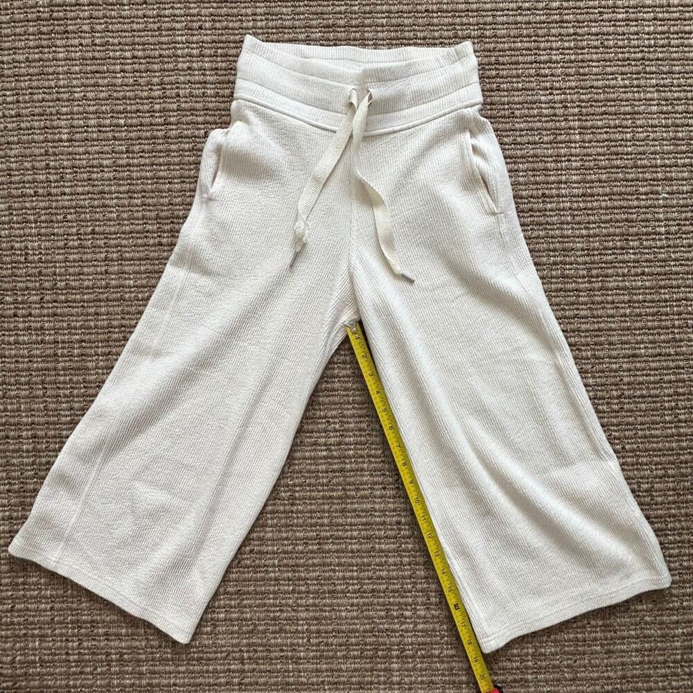 C&C California Cream Knit Cropped Lounge Pants XS